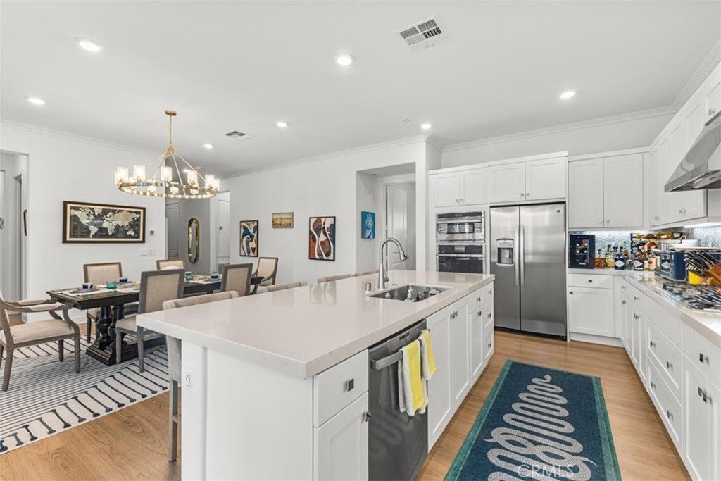151 Sash, Irvine CA 92618 - Photo 8