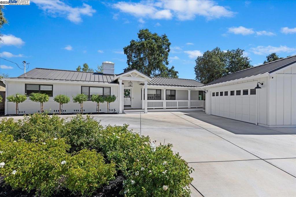 DANVILLE - Residential