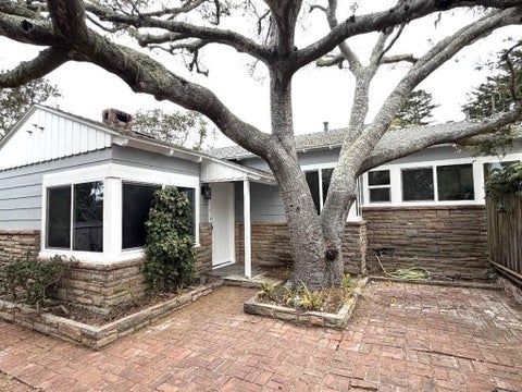 Photo of 3111 Serra Avenue, Carmel, CA 93923 (MLS # ML82059873)