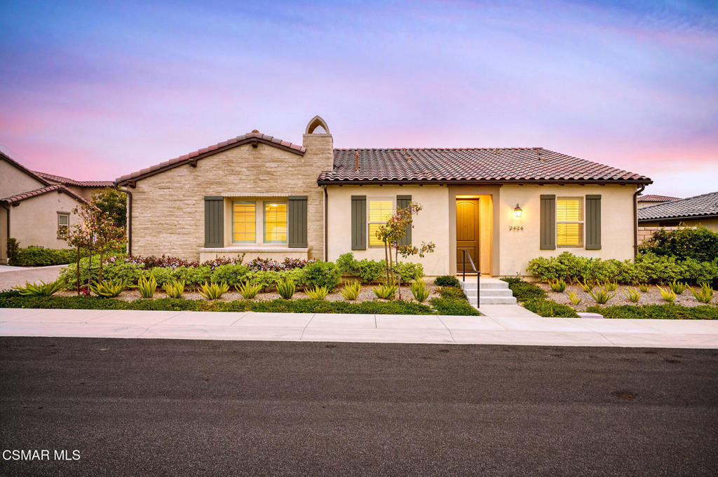 2424 Quartsite Drive