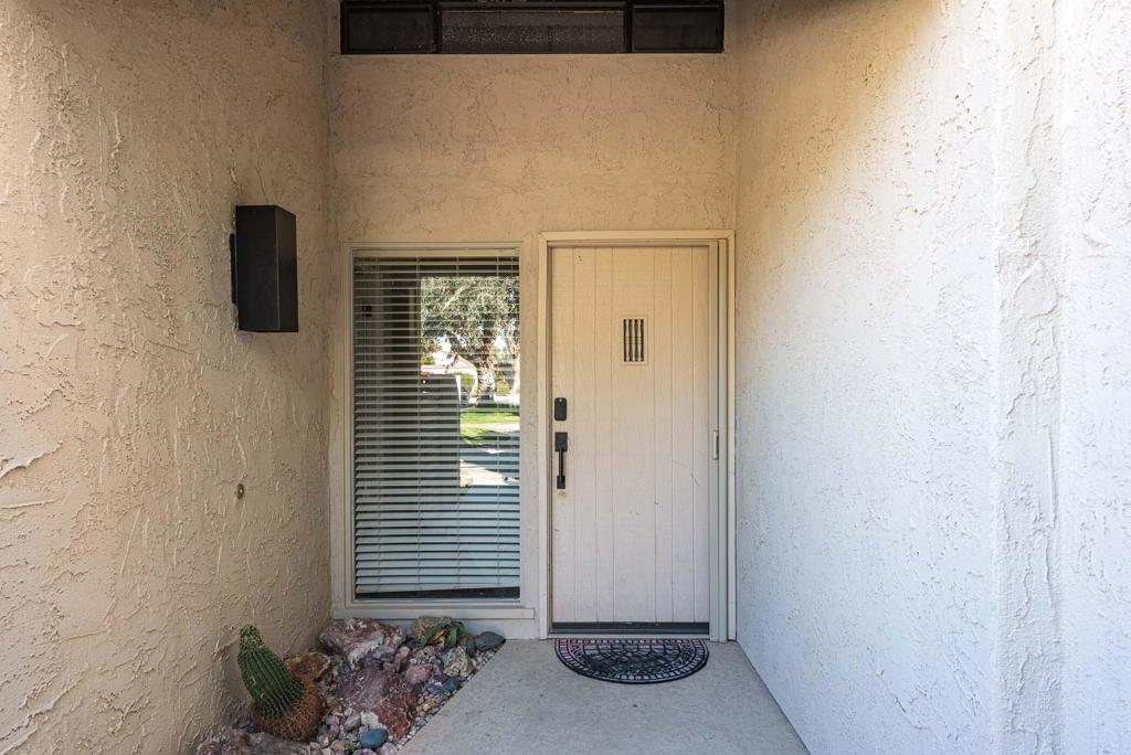 123 Racquet Club Drive S