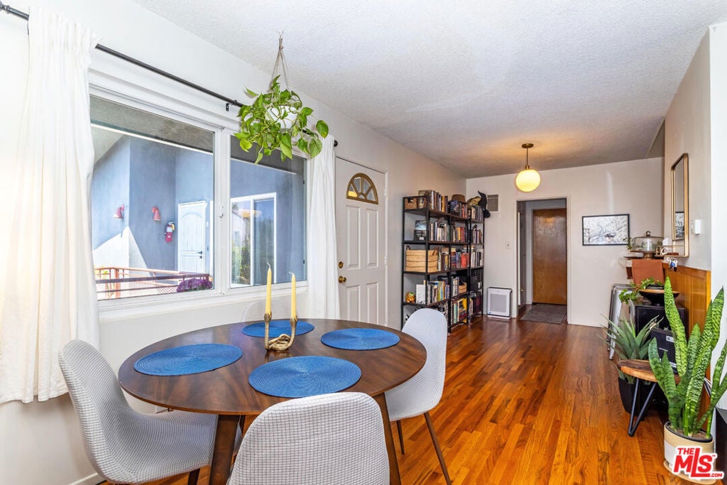 2915 St. George Street 7