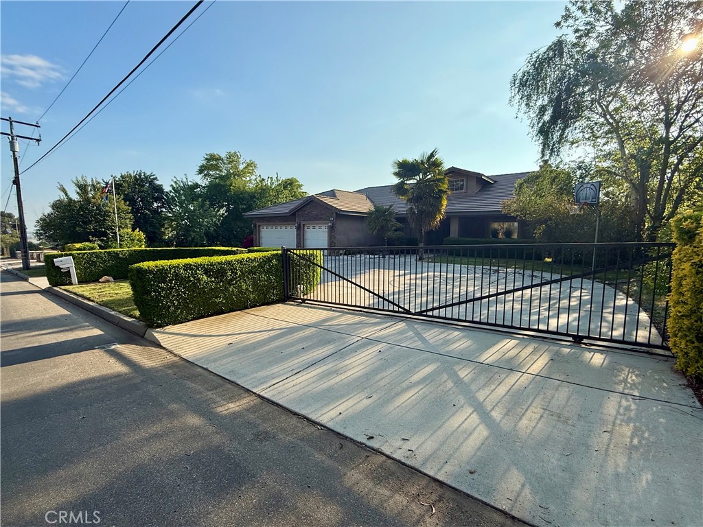 Turnkey custom built home that combines comfort, functionality, and potential for customization. Whether you're seeking a peaceful retreat or a property with versatile uses, this home offers a unique opportunity in Cherry Valley. Nestled in the serene foothills of Cherry Valley, 9869 Kehl Canyon Rd offers a tranquil rural lifestyle with modern comforts. This single-story home, built in 2003, spans 2,047 sq ft on a 1.01-acre lot, providing ample space for both relaxation and recreation.
4 spacious bedrooms compliment 3 bathrooms providing tremendous space for larger families or anyone looking to grow into a beautiful home. The layout includes a master suite with French doors leading to the backyard, a dual vanity, separate tub and shower, and a walk-in closet with organizer shelves. The gourmet kitchen features granite countertops, tile backsplash, stainless steel appliances, recessed lighting, and under-cabinet lighting.
The kitchen opens up to the spacious living room adorned with vaulted ceilings, window shutters, and a large built-in bar with lighting and a sink to accommodate entertainment.
The living room also features a decorative fireplace with built in seating around it for warmth in all of your cold winter months.
This property includes it own interior laundry room with ample cabinetry for breezeless storage options.
With a large acre lot, there are endless opportunities for activities, animals and entertaining. With two large pins, there is room for any animals your heart desires. In the backyard there is a large chicken coop with more than 20 chickens that are producing eggs on a daily basis. Additionally, there is an ample amount of outdoor space for RV parking, along with an attached 3-car garage and additional storage container.
Located in a rural setting within the Beaumont School District, this property provides a peaceful environment while remaining accessible to local amenities. The community offers a blend of country living with convenient access to nearby services.
