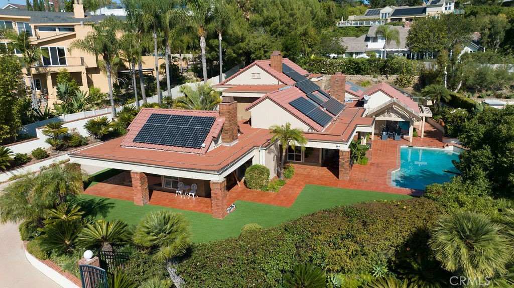 Properties 1 18811 Ridgeview