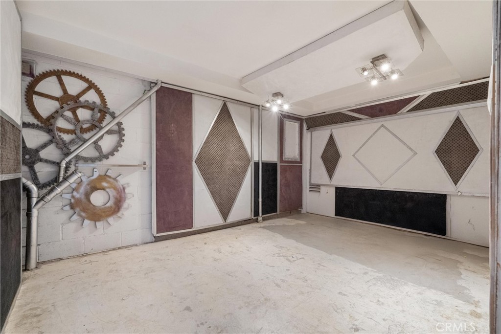 Santa Susana Homes (Rebecca) (165) - Residential