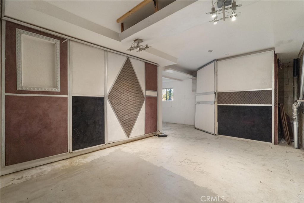 Santa Susana Homes (Rebecca) (165) - Residential