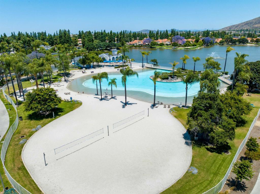 Welcome to the higly desirable Eastlake Community in Villa Martinique , this 2 bed 2 bath cozy second story condo is move in ready with brand new appliances and new white quartz kitchen counter tops , the HOA covers water , trash and commom area maintenance while providing access to multiple pools , clubhouse , gorgeous community Lake with a Boat house and paddle boats , fishing ,Tennis courts , volleyball , basketball courts and playgrounds for kids of all ages . Condo features 1 car dettached garage and 1 assigned parking plus easy access to nearby Shopping centers , dining and entertaiment .