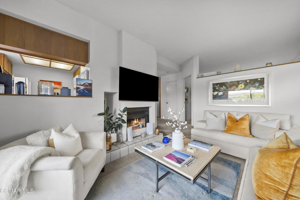 5728 Skyview Way G