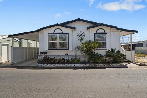 MLS: PW26083036