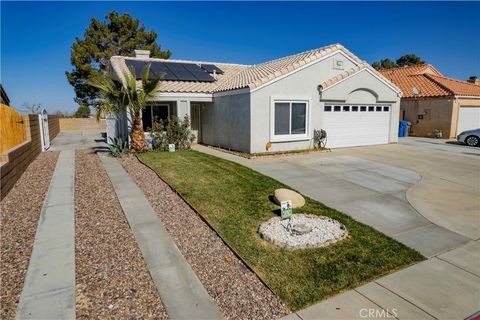 Photo of 4543 Windstar Way, Palmdale, CA 93552 (MLS # SR26022204)