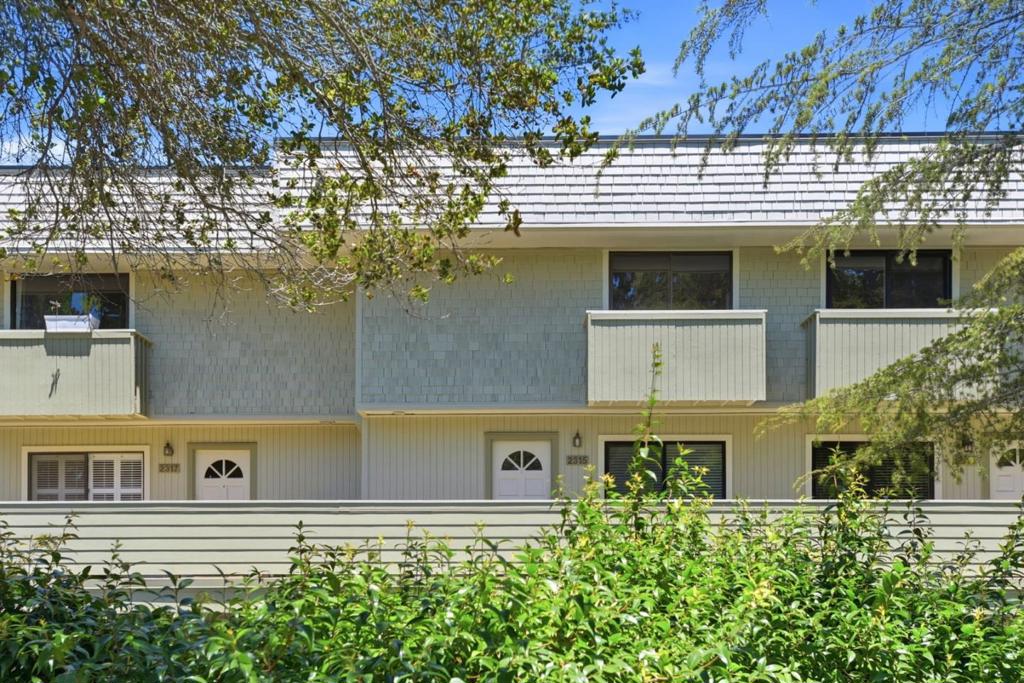2315 Sharon Road