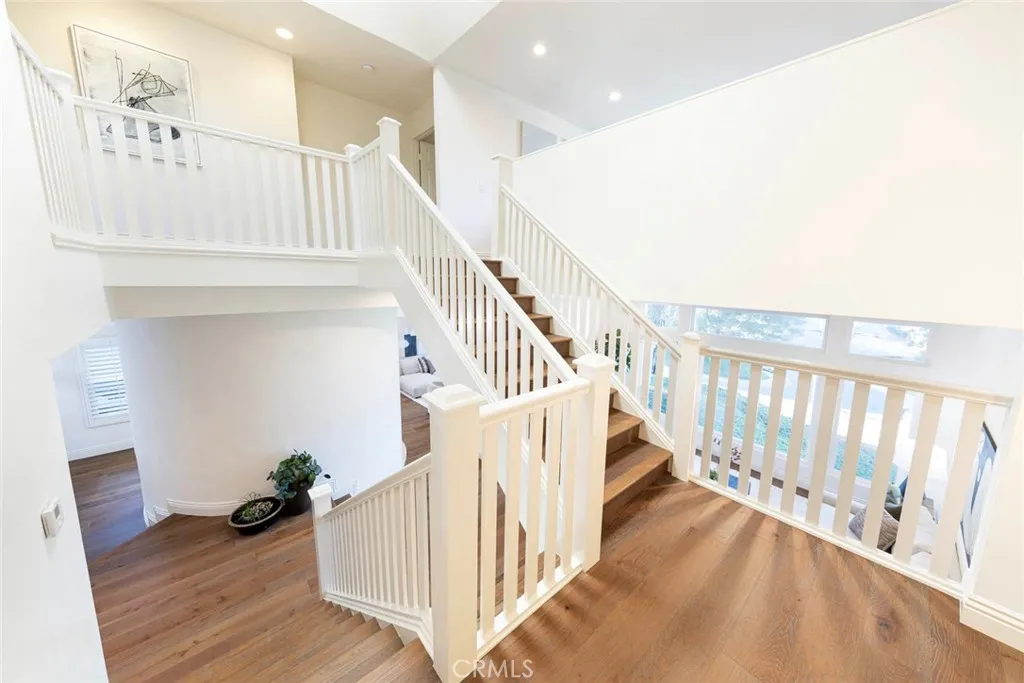 Newport Beach, California 92660, United States, 4 Bedrooms Bedrooms, ,4 BathroomsBathrooms,Residential,Active,212308