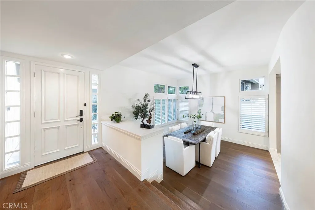 Newport Beach, California 92660, United States, 4 Bedrooms Bedrooms, ,4 BathroomsBathrooms,Residential,Active,212308