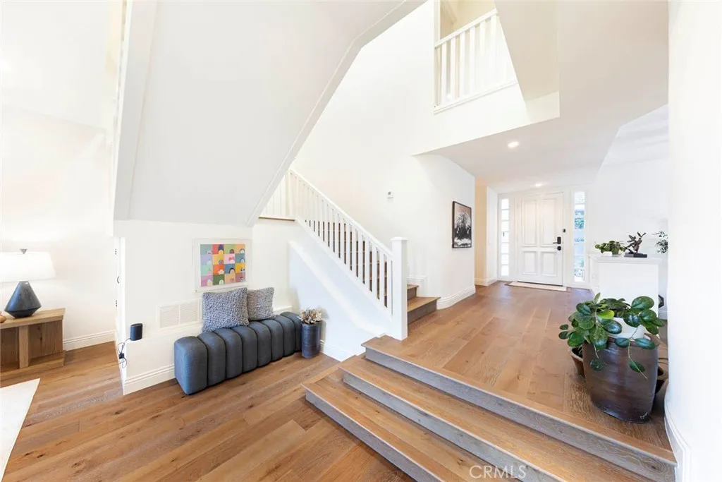 Newport Beach, California 92660, United States, 4 Bedrooms Bedrooms, ,4 BathroomsBathrooms,Residential,Active,212308