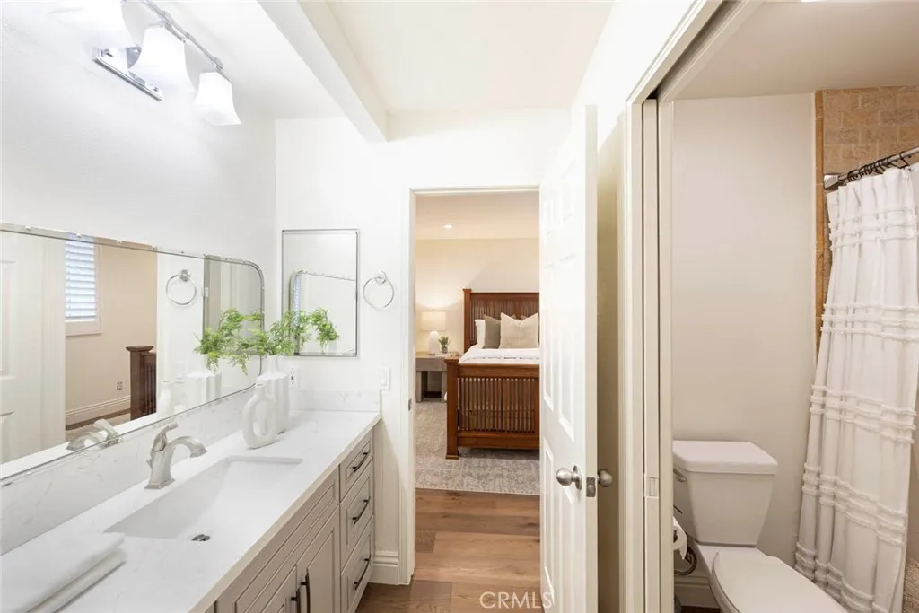 Newport Beach, California 92660, United States, 4 Bedrooms Bedrooms, ,4 BathroomsBathrooms,Residential,Active,212308