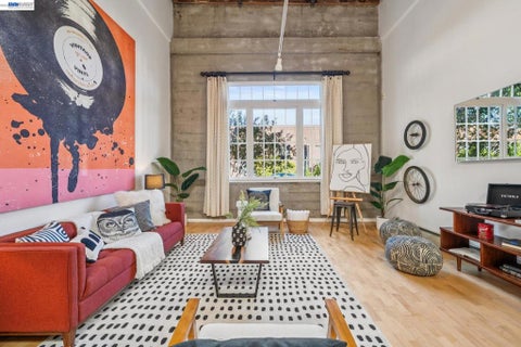 Photo of 4300 HORTON ST #8, Emeryville, CA 94608 (MLS # 41152000)