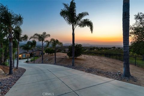 650 Crystal Mountain Circle Riverside CA 92506