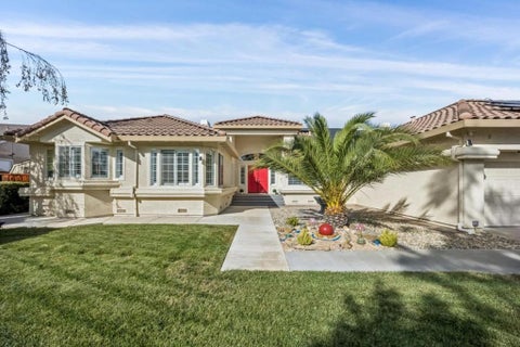 Photo of 57 Maries Court, Hollister, CA 95023 (MLS # ML82061407)