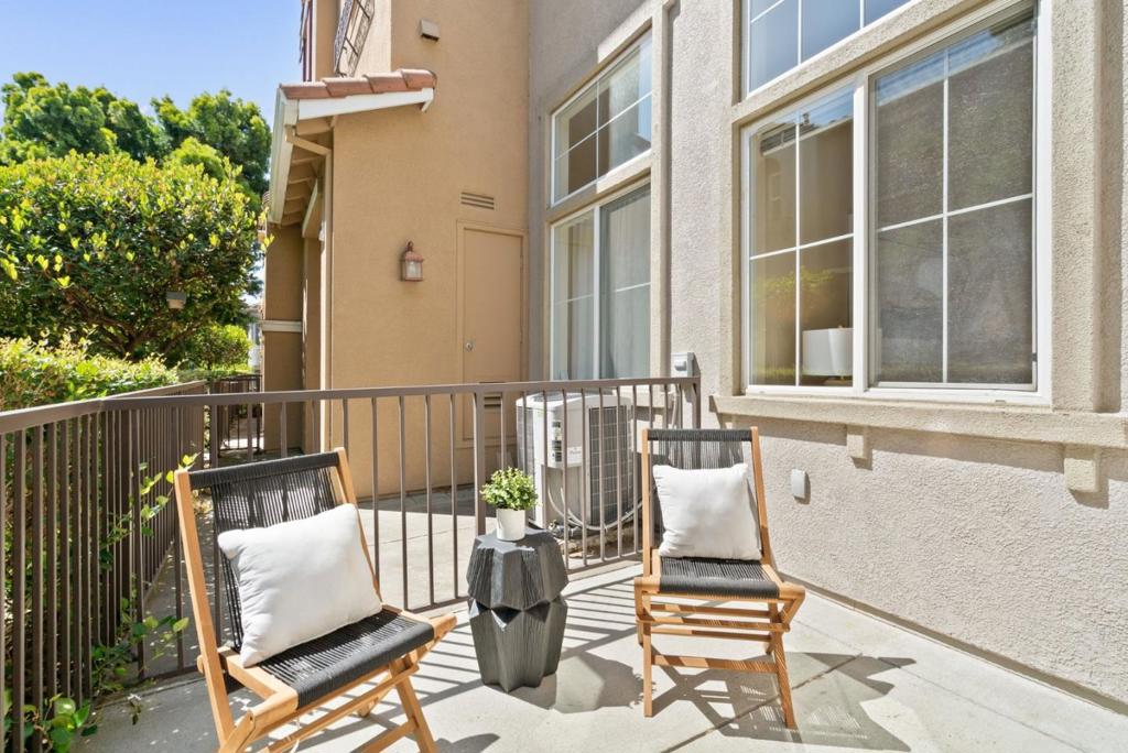 1886 Garzoni Place