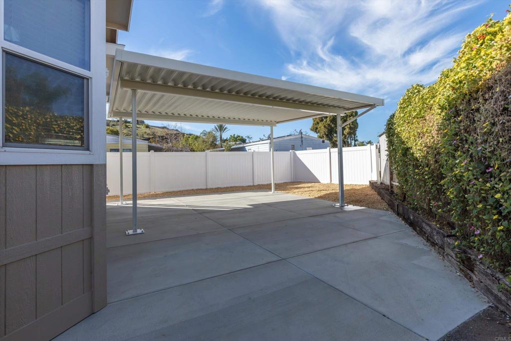 971 Borden Road 118