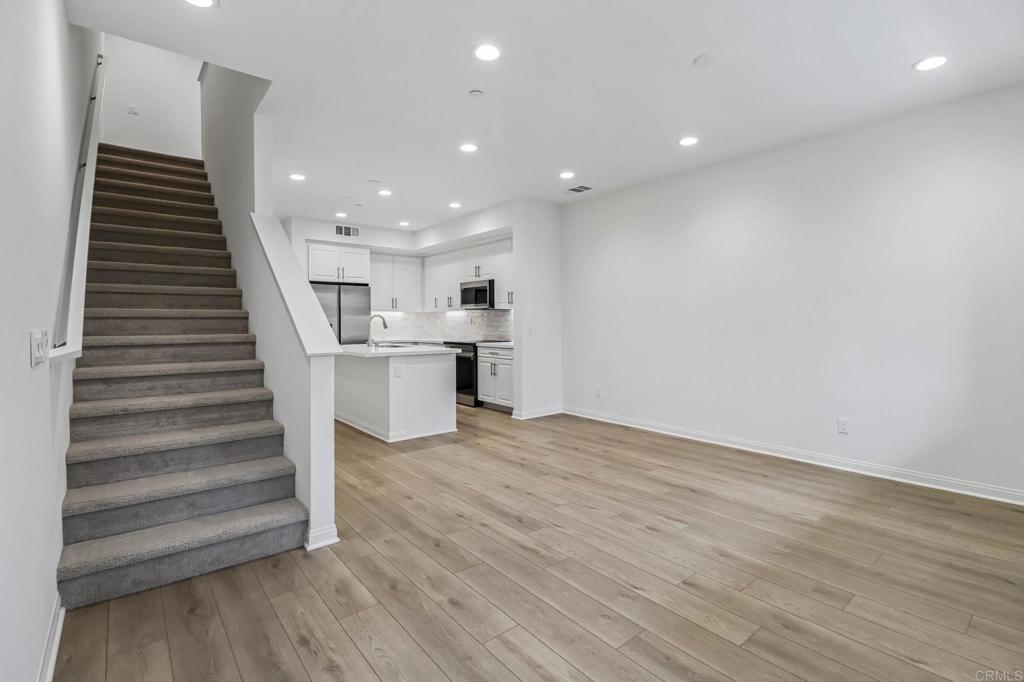 533 Sandstone Court