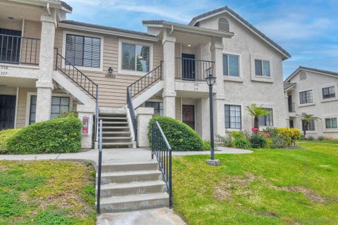 Photo of 10910 Summerdale Way WAY #340, San Diego, CA 92126 (MLS # 260021535SD)