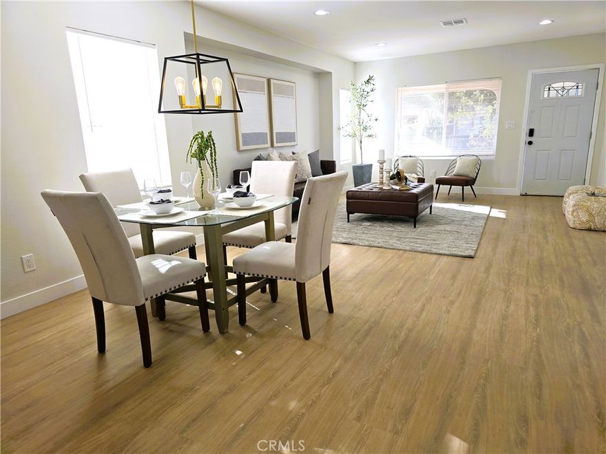 REMODELED HOME WITH PERMITTED ADU in Vibrant Hyde Park !!
Fully remodeled front home consisting of a 2 bedroom and 2 full bathrooms and a fully permitted Accessory Dwelling Unit (ADU) with 2 bedrooms, 1 full bathroom and kitchen. This is a rare opportunity for savvy investors or homeowners seeking significant income potential and flexible living arrangements.
Bright, open-concept living space with abundant natural light, modern finishes with brand new kitchen with stainless steel appliances, spacious bedrooms with a fantastic Master suite with a private bathroom. Situated in a central Los Angeles location just minutes away form major hubs and attractions for both owners and renters. Close proximity to SoFi Stadium, Intuit Dome, BMO Stadium, Exposition Park, USC Campus and various museums. Convenient distance to LAX and Downtown LA.