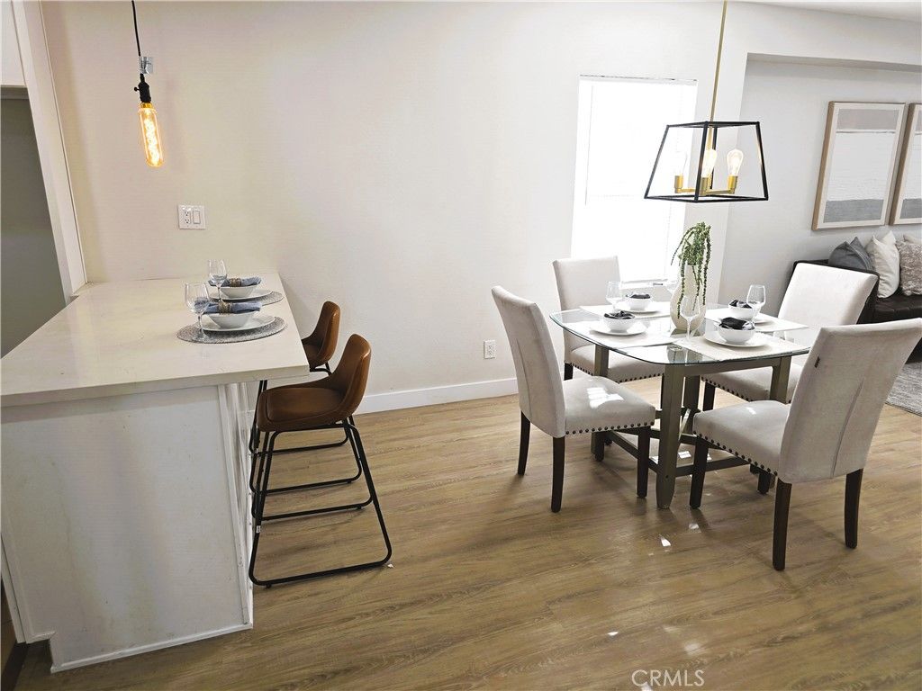 Photo of 7040 3rd Avenue, Los Angeles, CA 90043 (MLS # CV25250858)