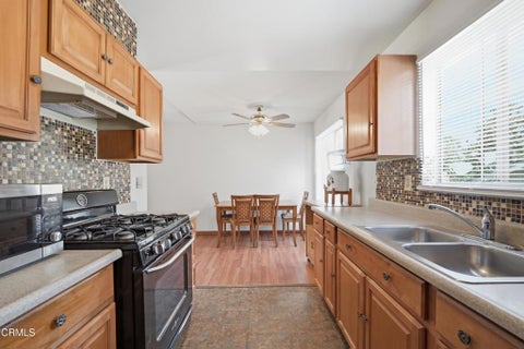 Tiny photo for 5154 Jefferson Square, Oxnard, CA 93033 (MLS # V1-36751)