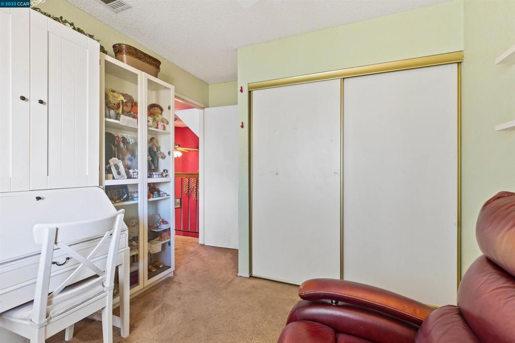 BAY POINTE - Residential