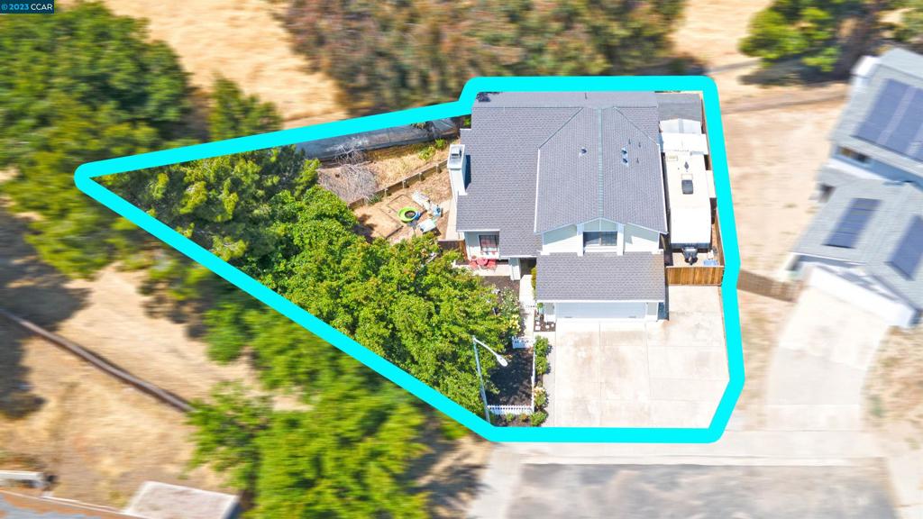 BAY POINTE - Residential