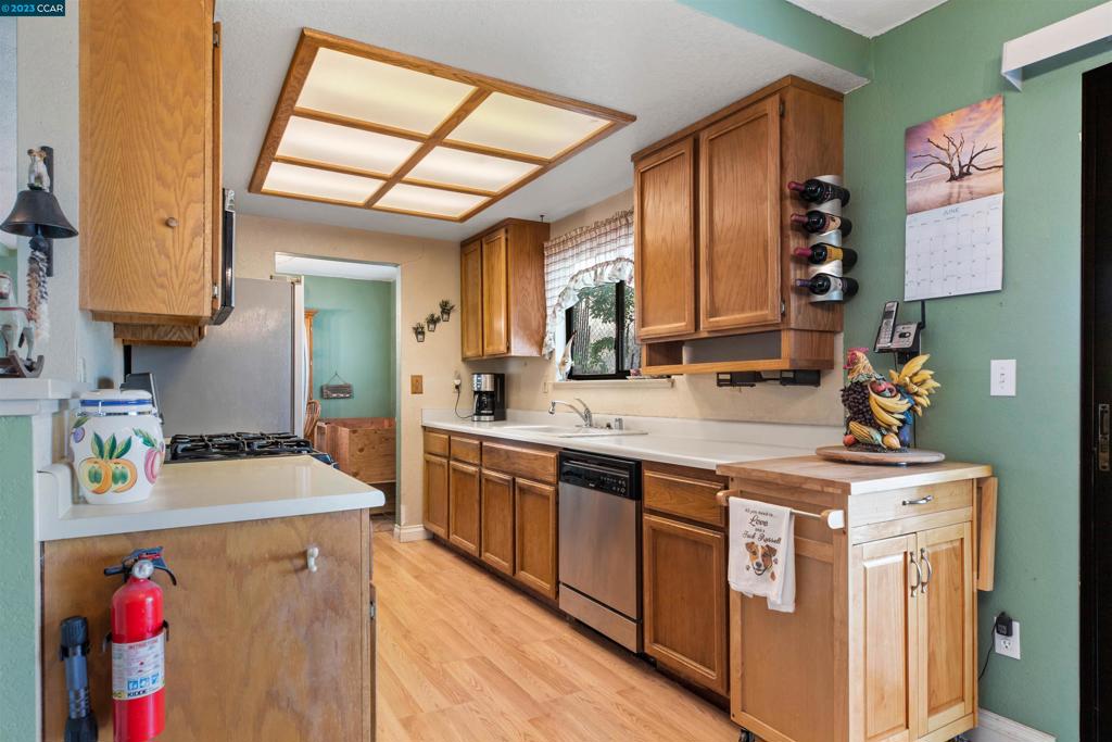 BAY POINTE - Residential