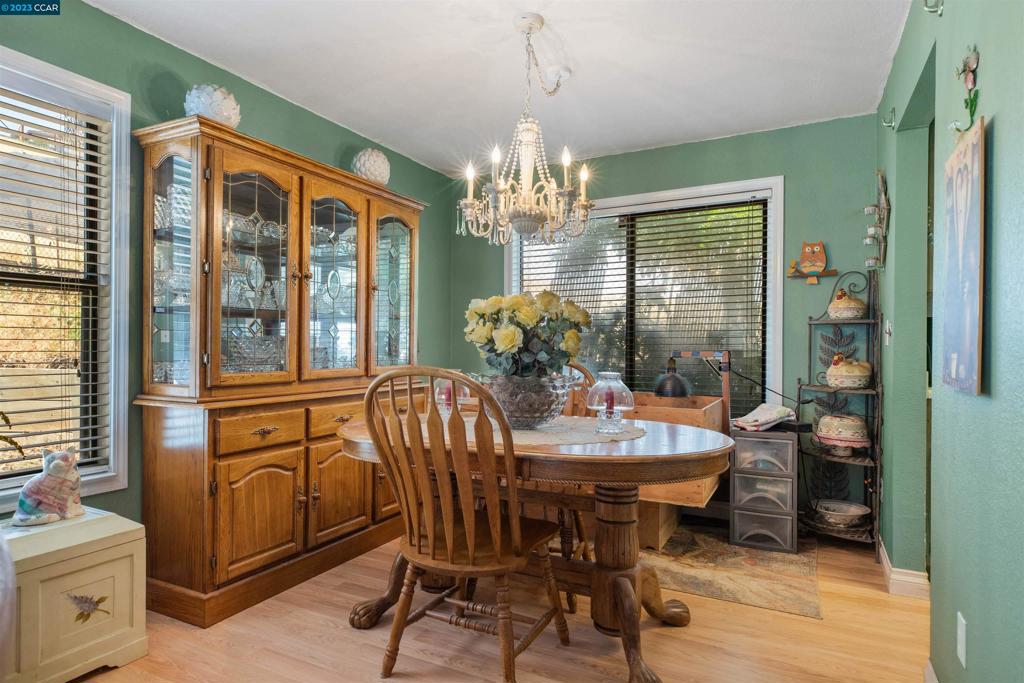 BAY POINTE - Residential