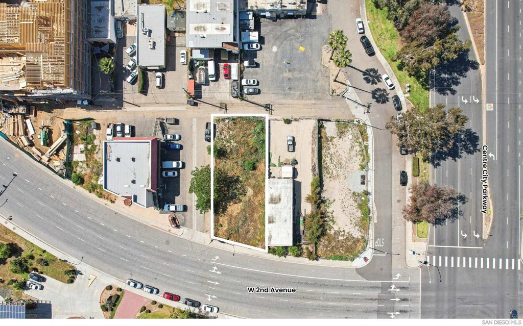 522 W 2nd Ave