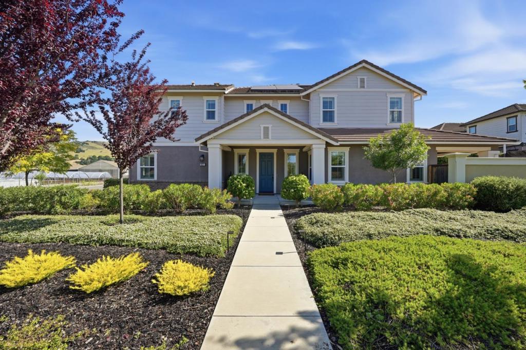 19221 Eagle View Drive
