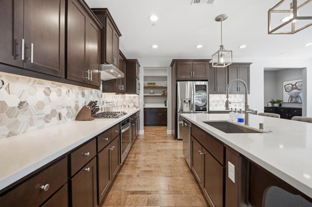 19221 Eagle View Drive
