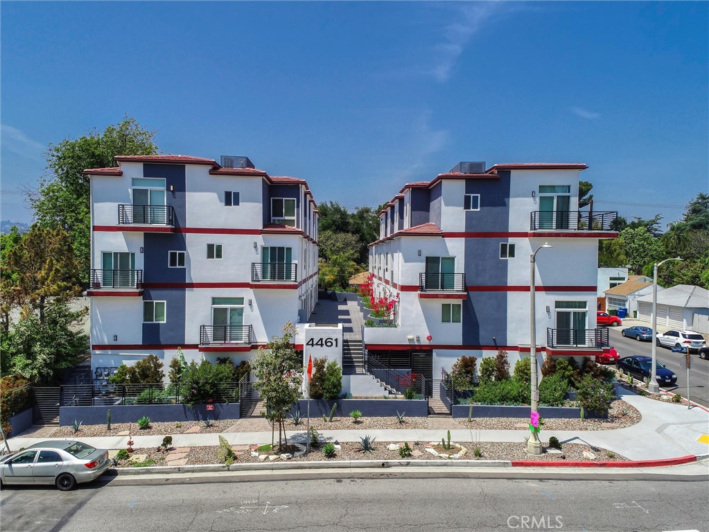Welcome to this beautifully designed 3-bedroom, 2.5-bathroom townhouse, perfectly located in the highly sought-after Studio City neighborhood. Just steps away from popular cafes, restaurants, and shops like Aroma Café, this home offers the ideal blend of convenience and style. The open-concept kitchen is a chef's dream, featuring sleek stainless steel appliances and a breakfast bar with ample seating. The home boasts elegant laminate hardwood floors throughout, creating a seamless flow from room to room. Upstairs, you’ll find two generously sized bedrooms and a tastefully designed full bathroom. The third floor offers a luxurious master suite with soaring ceilings, abundant natural light, and a private en-suite bathroom, creating the perfect retreat. Additional highlights include a 3-car attached garage with controlled access and direct entry into the unit—rare and highly desirable for the area. With easy access to the 101, 170, and 134 freeways, and just minutes from Universal Studios, CBS Studios, and the vibrant Ventura Blvd, this location is unbeatable. Come experience this modern gem in person and fall in love with its contemporary charm and prime location. Schedule your viewing today!