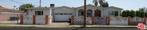 Photo of 8058 Fulton Avenue, Los Angeles, CA 91605 (MLS # 26867243)