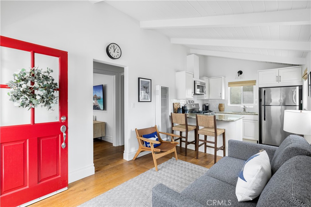Welcome to your ideal coastal retreat on Balboa Island! This charming FURNISHED home offers one bedroom, plus a den which could also be a second bedroom. The home is perfect for those seeking comfort and convenience. The recently remodeled bathroom features modern finishes, providing a fresh and inviting atmosphere. Situated just a few houses from the South Bayfront beaches, you’ll enjoy easy access to beautiful waterfront views and recreational activities. With its prime location, you can explore the island's shops, restaurants, and beaches within minutes. This apartment offers the perfect blend of relaxation and island lifestyle. Don't miss your chance to experience Balboa Island living at its finest!