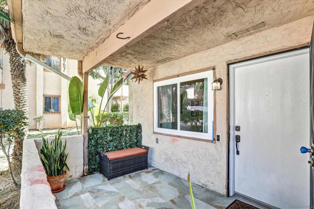 851 W San Ysidro 5