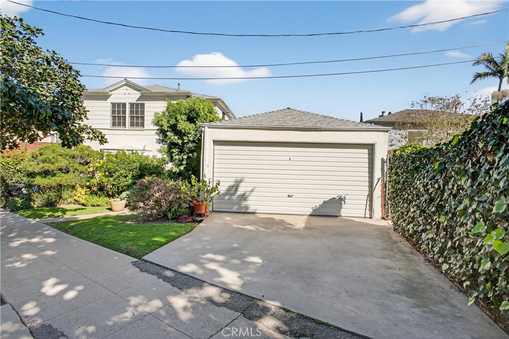 1225 Smithwood Drive