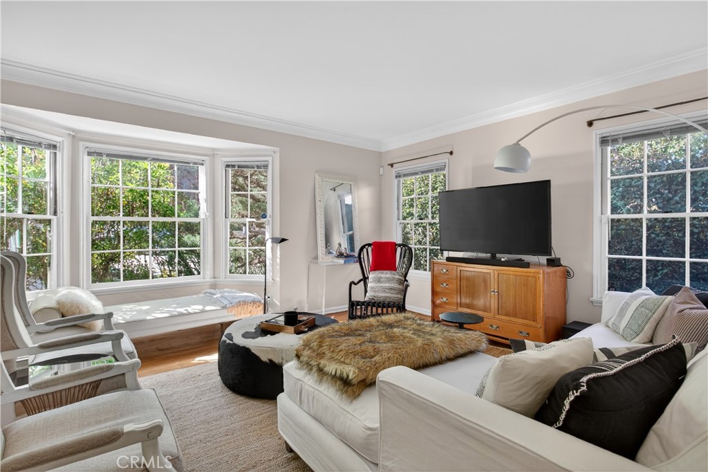 1225 Smithwood Drive