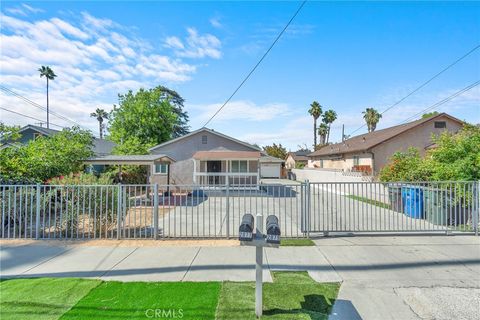 Photo of 2077 Patterson Street, Riverside, CA 92507 (MLS # GD26109247)