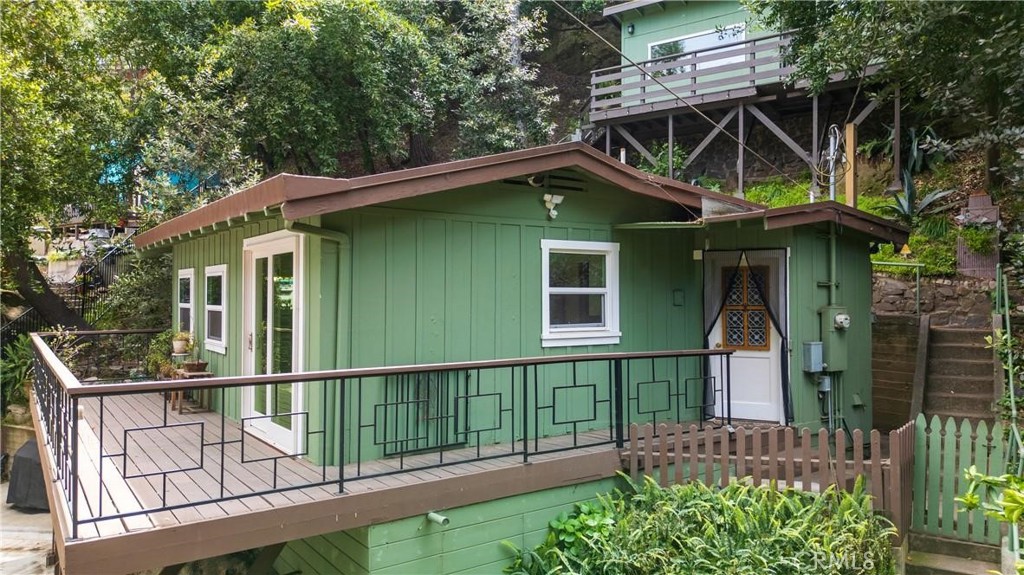 432 Fernwood Pacific