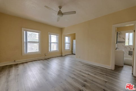 Photo of 661 Shatto Place #300, Los Angeles, CA 90005 (MLS # 26843993)