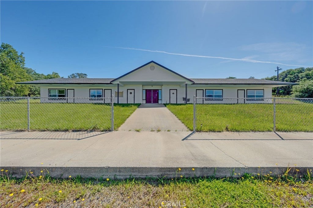 4505 Foothill