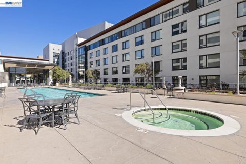 Tiny photo for 250 King St ST #864, San Francisco, CA 94107 (MLS # 41151563)