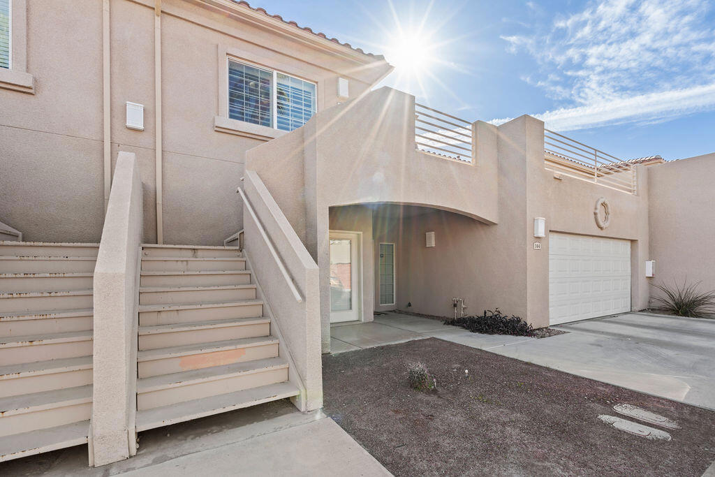 67687 Duchess Road 204