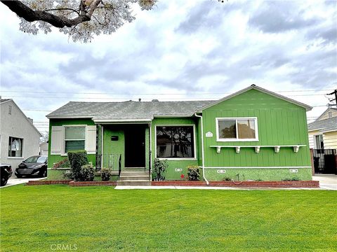 2712 Warwood Road Lakewood CA 90712