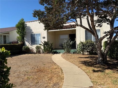 Photo of 231 S Lincoln Avenue #front, Monterey Park, CA 91755 (MLS # WS25238925) Photo of 231 S Lincoln Avenue #front, Monterey Park, CA 91755 (MLS # WS25238925)